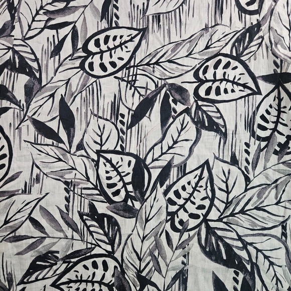 Tahari Top Blouse Women‎ Size 1X 100% Linen Short Sleeve Leaf Print White Black - Picture 7 of 11